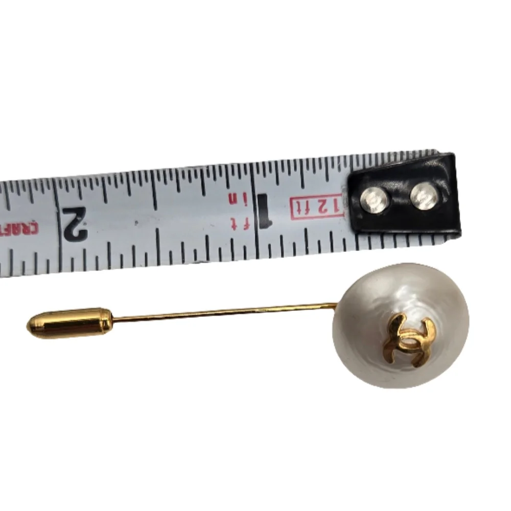 #29 / 90's Vintage - Chanel Classic Gold Plated CC Faux Pearl Pin - Vintage - Picture 7 of 9